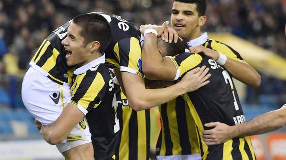 也让他在更 也让他在更